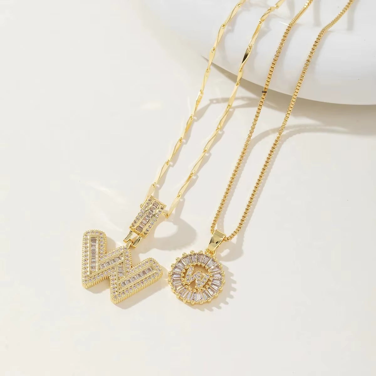 Copper 26 Alphabet Circular Dangles Zirconiaice Sugar Flower Pendant Necklaces Layering Combinationset Jewelry Accessories