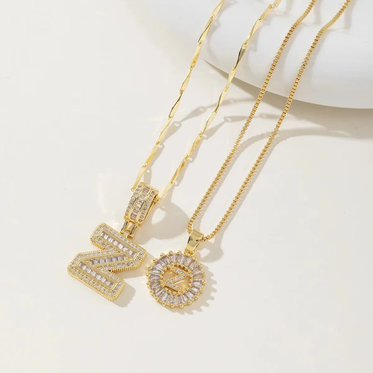 Copper 26 Alphabet Circular Dangles Zirconiaice Sugar Flower Pendant Necklaces Layering Combinationset Jewelry Accessories